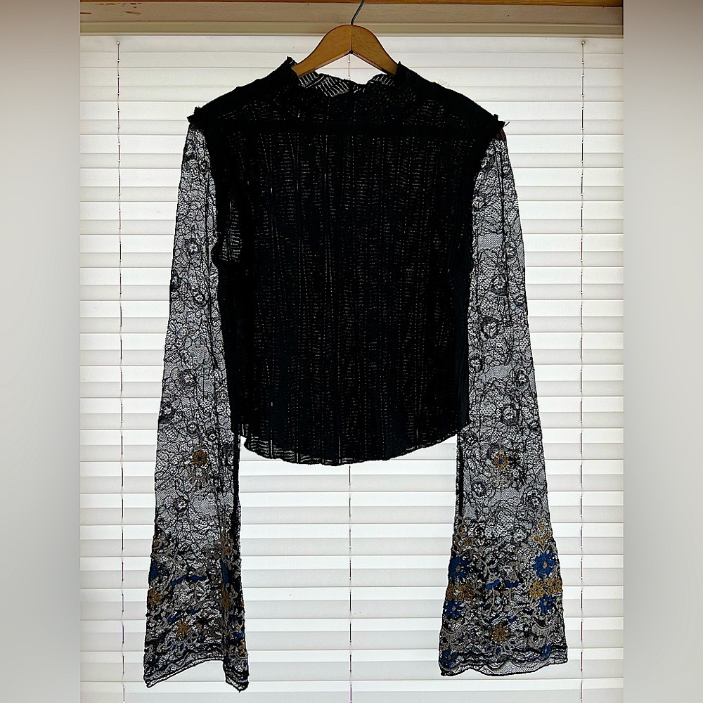 Free People flare sleeve top